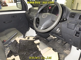 DAIHATSU HIJET VAN 2012