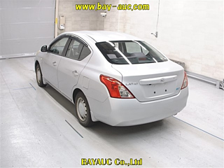 NISSAN LATIO 2012