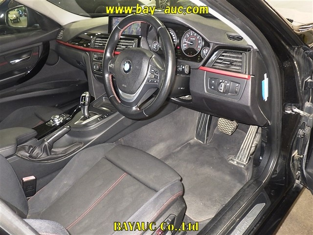 BMW 3 SERIES 2012
