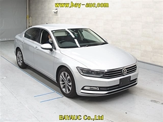 VOLKSWAGEN PASSAT 2015
