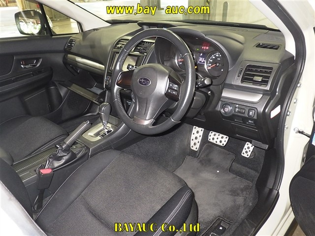 SUBARU XV 2012
