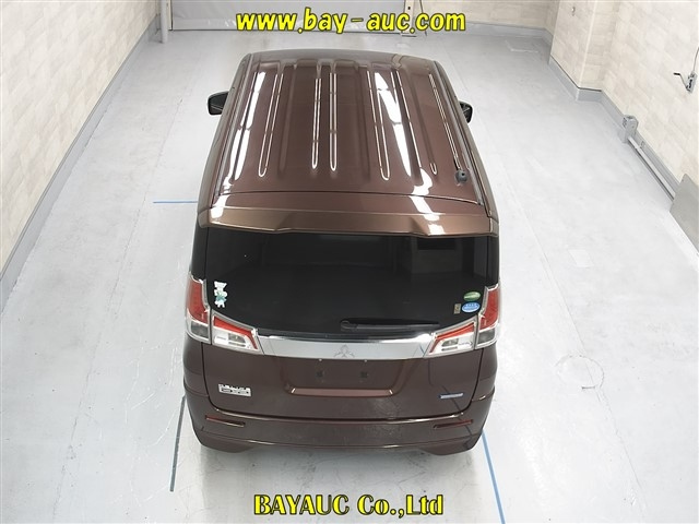 MITSUBISHI DELICA D2 2017