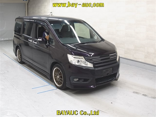 HONDA STEP WAGON 2014