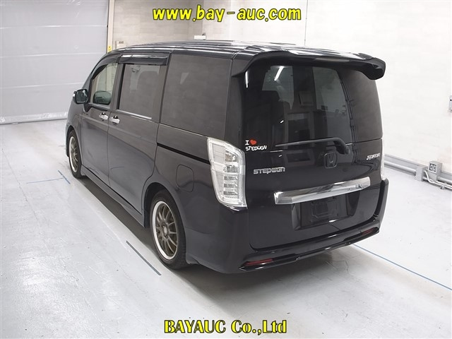 HONDA STEP WAGON 2014