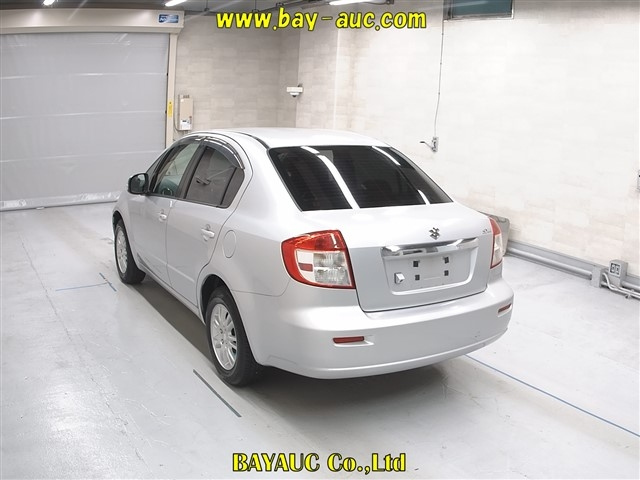 SUZUKI SX-4 2010