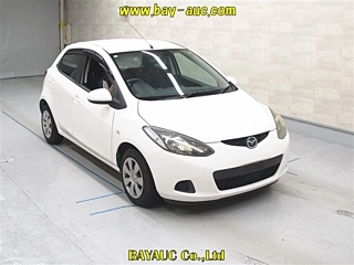 MAZDA DEMIO 2010