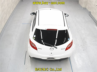 MAZDA DEMIO 2010