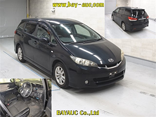 TOYOTA WISH 2010