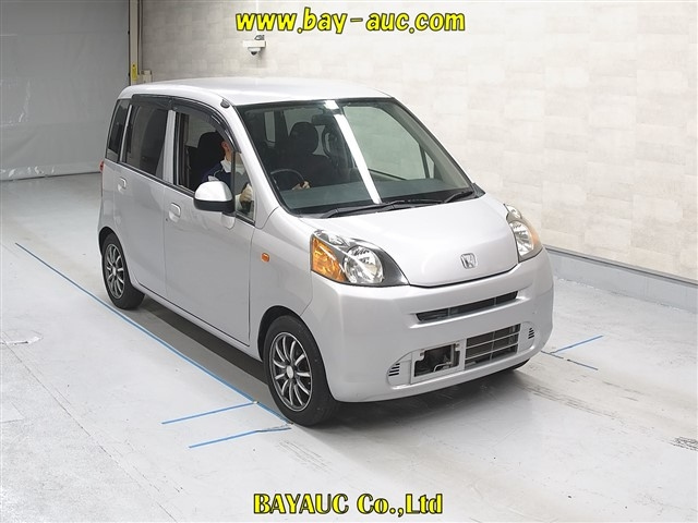HONDA LIFE 2010