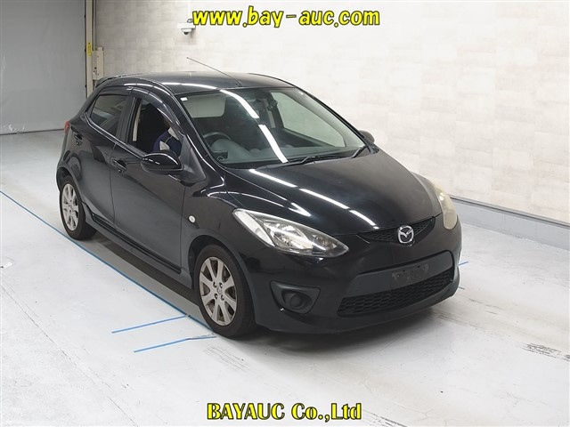 MAZDA DEMIO 2010