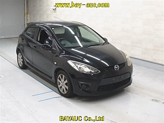 MAZDA DEMIO 2010