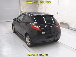 MAZDA DEMIO 2010