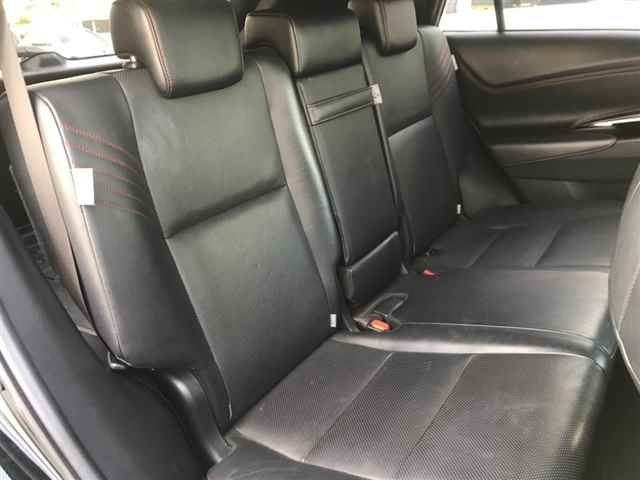 TOYOTA HARRIER 2017