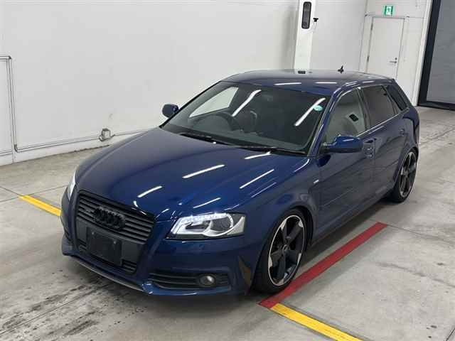 AUDI A3 2013