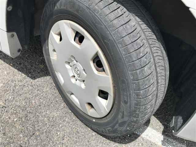 TOYOTA NOAH 2008