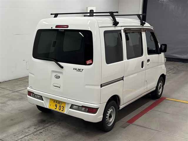 DAIHATSU HIJET VAN 2017