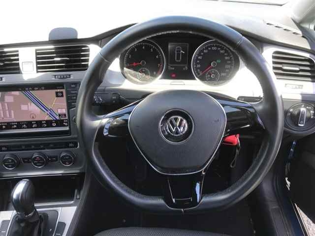 VOLKSWAGEN GOLF VARIANT 2015