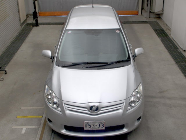TOYOTA AURIS 2010