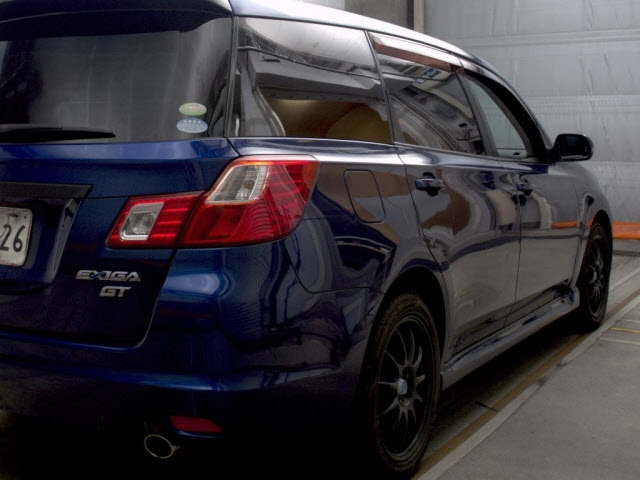 SUBARU EXIGA 2010