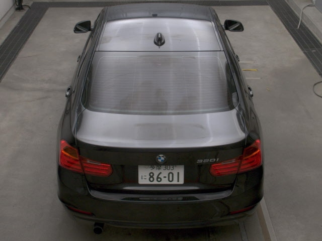 BMW 3 SERIES 2012