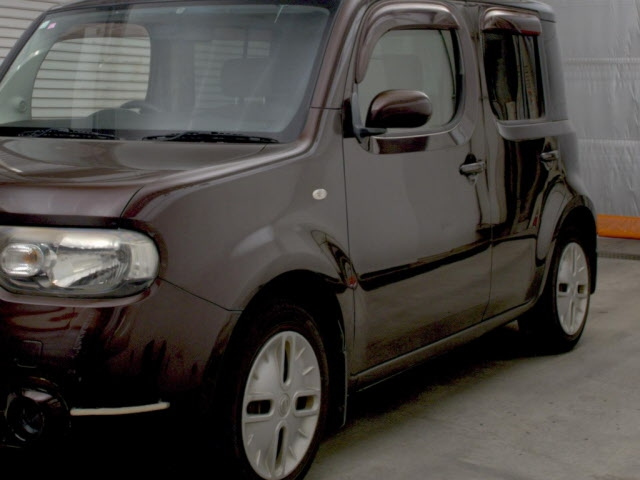 NISSAN CUBE 2010