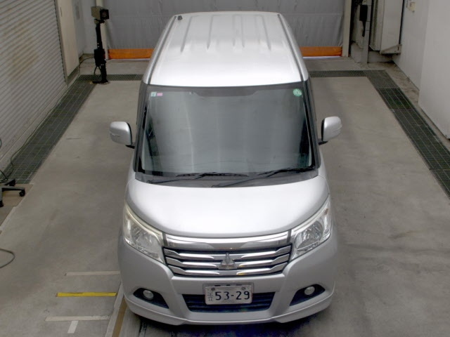 MITSUBISHI DELICA D2 2017