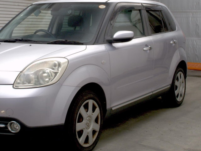 MAZDA VERISA 2009