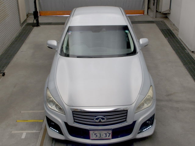 NISSAN FUGA 2011