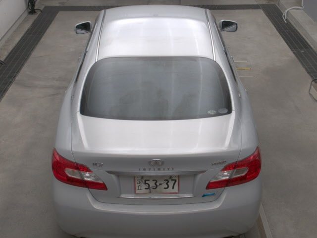 NISSAN FUGA 2011