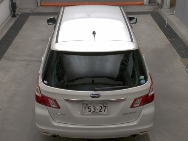SUBARU EXIGA 2012