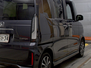 HONDA N BOX 2025