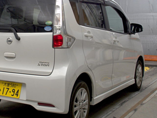 NISSAN DAYZ 2015