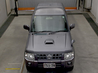 NISSAN KIX 2010