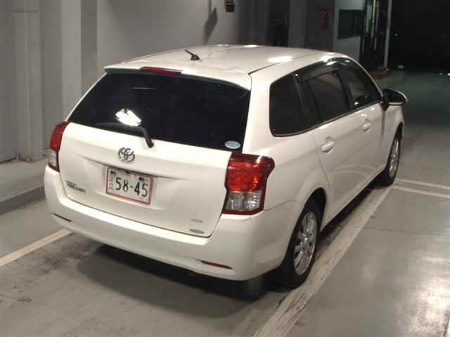 TOYOTA COROLLA FIELDER 2013