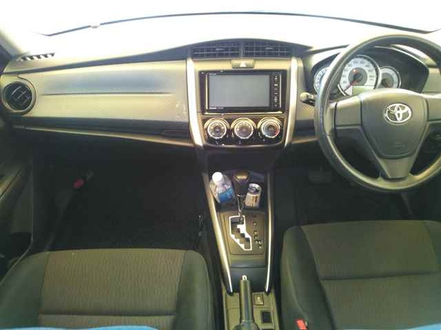 TOYOTA COROLLA FIELDER 2013