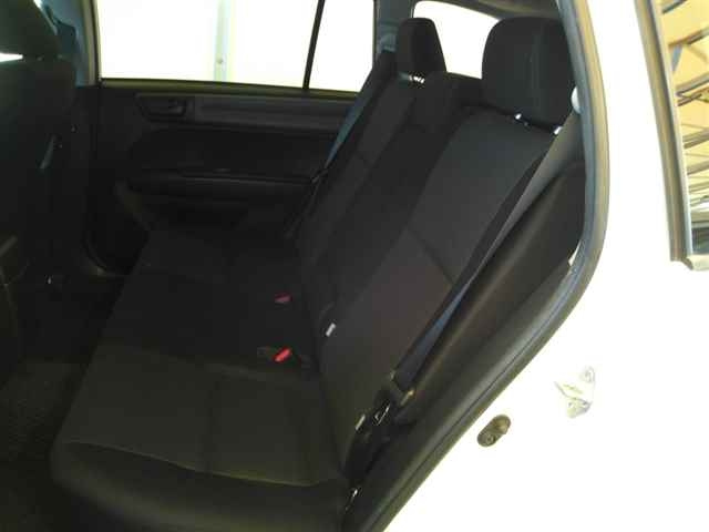 TOYOTA COROLLA FIELDER 2013