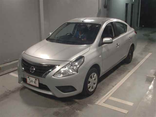 NISSAN LATIO 2016