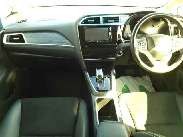 HONDA SHUTTLE 2015