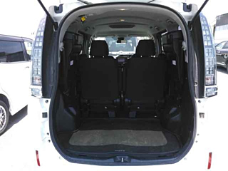 TOYOTA VOXY 2016