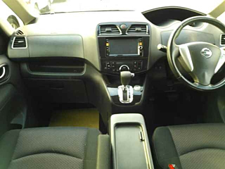 NISSAN SERENA 2013