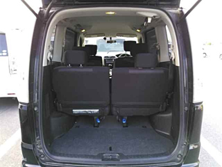 NISSAN SERENA 2013