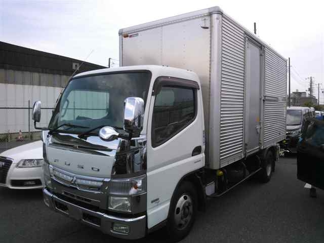 MITSUBISHI CANTER 2015
