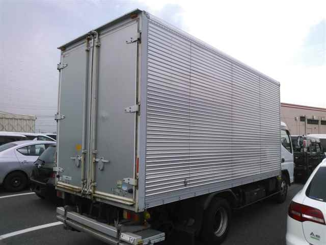 MITSUBISHI CANTER 2015