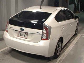 TOYOTA PRIUS 2014