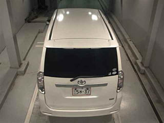 TOYOTA VOXY 2008