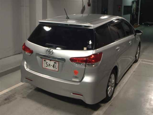TOYOTA WISH 2009