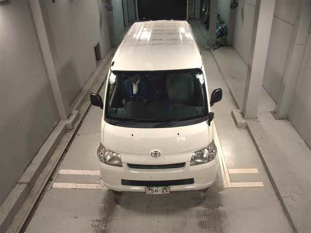 TOYOTA LITE ACE VAN 2016