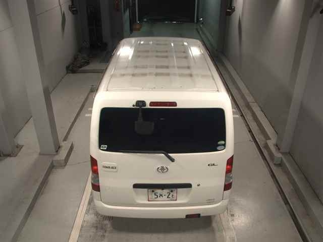 TOYOTA LITE ACE VAN 2016