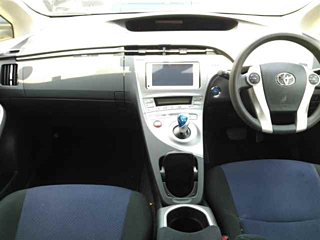 TOYOTA PRIUS 2014