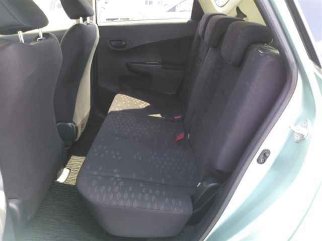 TOYOTA RACTIS 2013